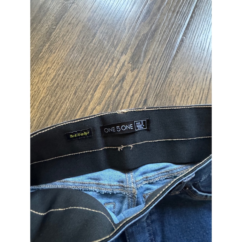 One 5 One Body Sculpt Wide Leg Jeans Medium Wash Pull On Denim Pants Small - Picture 2 of 3